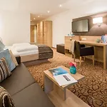 Seehotel Jo