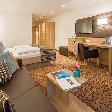 Seehotel Das Jo 4*