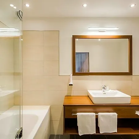 Seehotel Jo 4* Pörtschach am Wörthersee